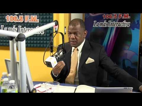 Julio Martinez Pozo habla Alvaro Uribe, discurso Diez Cabral CONEP y trabajo Danilo Medina