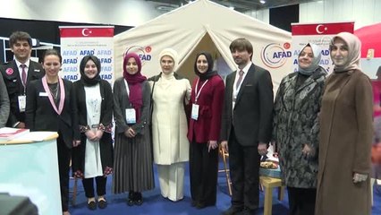 Emine Erdoğan, Excel London Kongre Merkezi'ndeki Afad Standını Ziyaret Etti