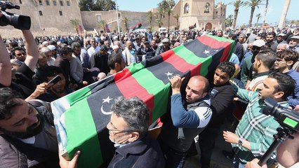 قتلى بقصف قوات حفتر لطرابلس و"الوفاق" تؤكد سعيها لملاحقته