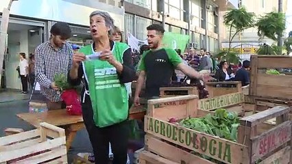 Argentina congela preços e tarifas diante de alta da inflação