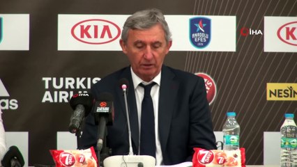 Svetislav Pesic: “Anadolu Efes’i tebrik ederim”