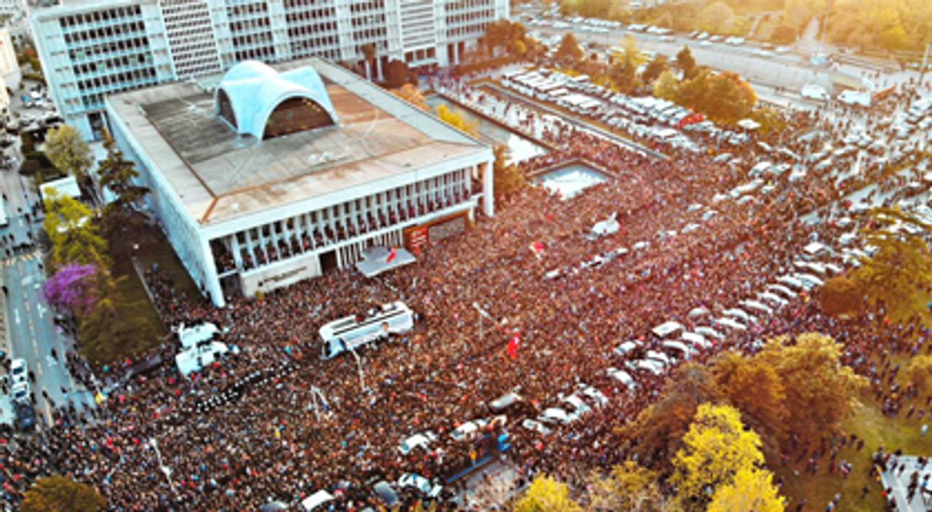 Tarihi anları bir de böyle izleyin