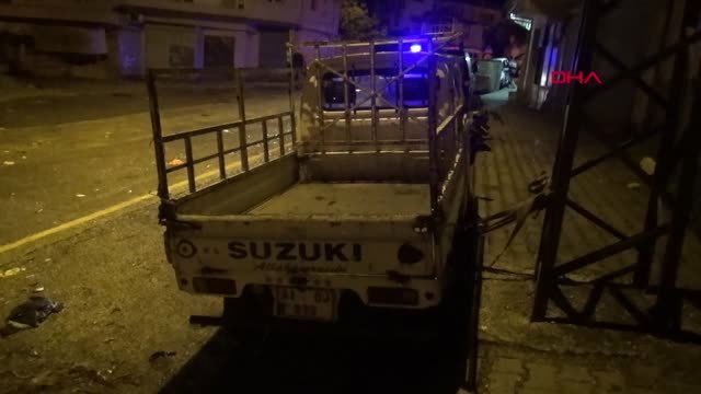 Hatay'da Sağanak Yağış Hayatı Felç Etti