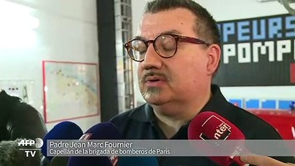 Las campanas de Francia repican por Notre Dame