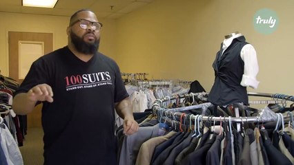 COSTUME: à but Non lucratif Fournit des Costumes Pour les Ex-détenus | VRAIMENT | {Extreme}