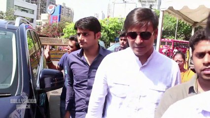 Vivek Oberoi & Ssandeep Sigh Visit Siddhivinayak Temple