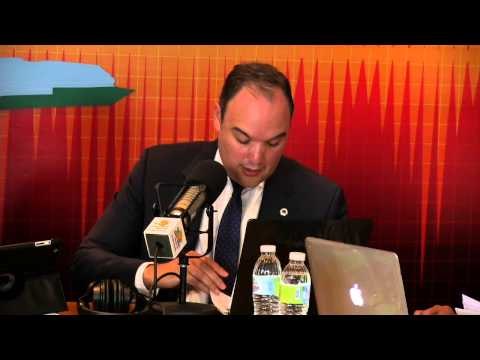 José del Castillo Saviñón minist. industria y comercio explica manejo del precio de los combustibles