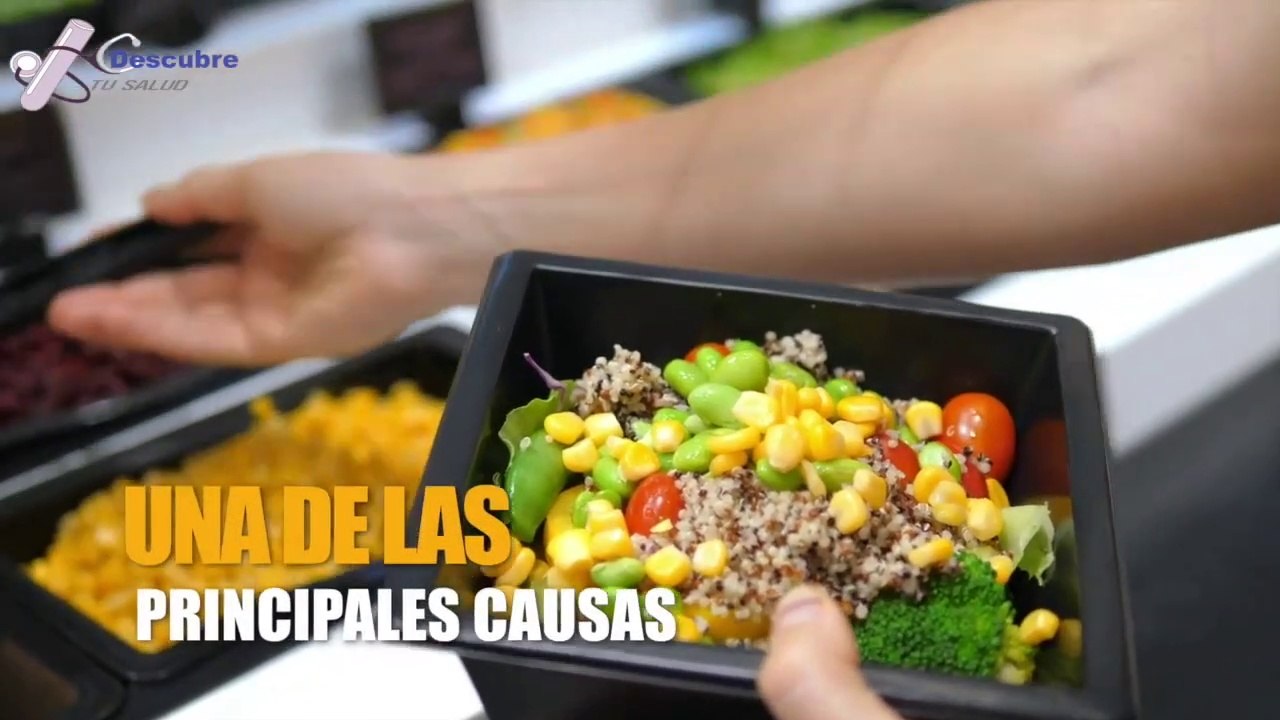 !Estos son los alimentos responsables de tu mal aliento! Mira como puedes evitarlo
