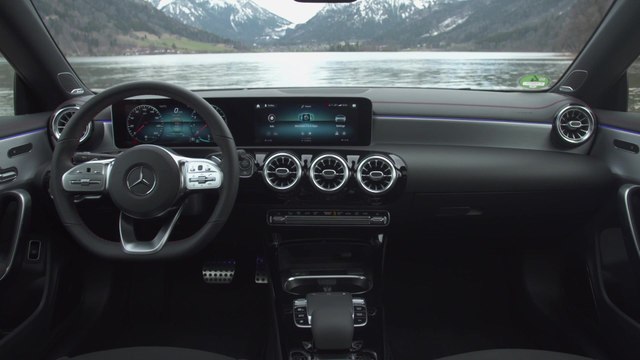 Mercedes-Benz CLA 250 4MATIC Coupé Interior Design