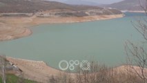 RTV Ora – Liqeni i Fierzës po shkon drejt “Pikës së Vdekjes”, vendi në situatë kritike për energjinë