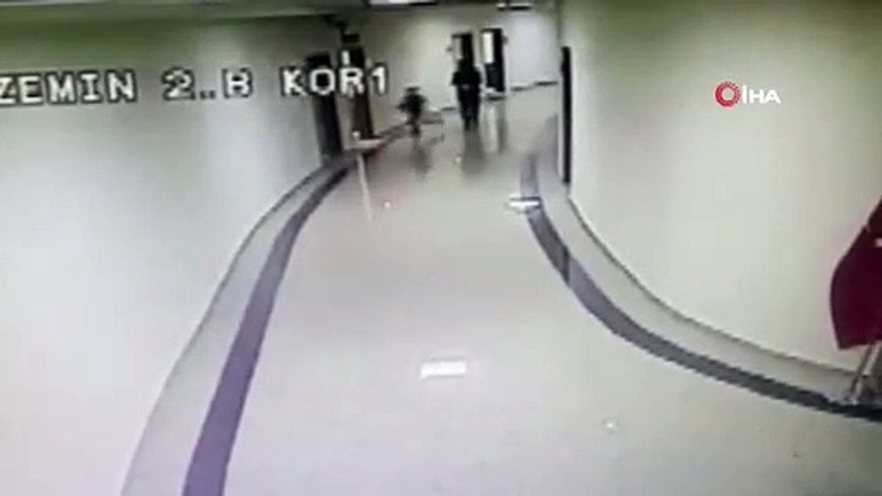 Çocuğun bayrak sevgisi kamerada