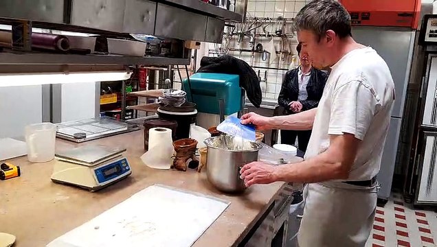 La boulangerie Dauphine possède des moules d'agneaux de Pâques datant de l'après-guerre