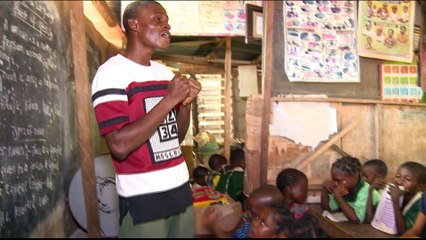 Nigeria building safety: Questions after deadly collapse