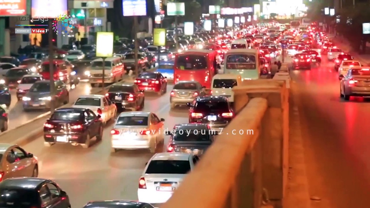 فى يوم التوعية بحزن الطالب الجامعي..طالب يفقد عقله بسبب صعوبة الإمتحان