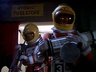 Space 1999 S02e19 - The Bringers Of Wonder (2)