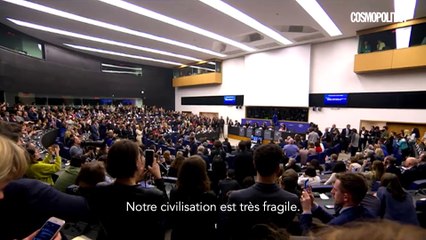 Greta Thunberg, en larmes, appelle à une mobilisation urgente pour l'environnement