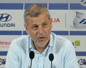 33e j. - Genesio : "Montrer un autre visage"