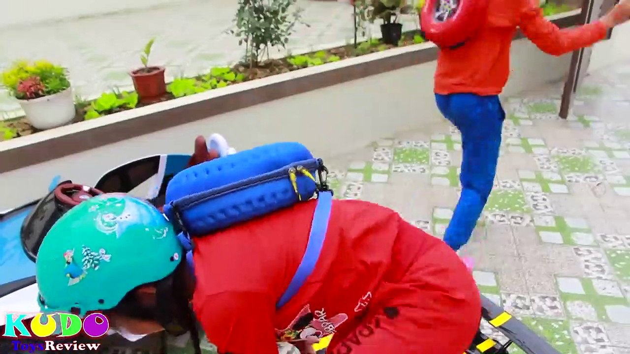 床はドム調理食品玩具で溶岩チャレンジです