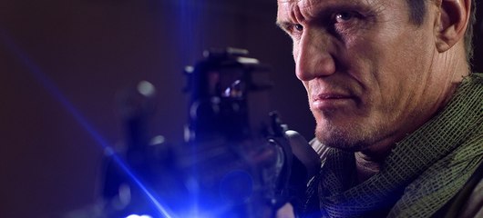 Dolph Lundgren blows zombies up in DEAD TRIGGER clip - Horror