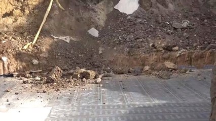 Yıkılma Tehlikesi Bulunan 2 Bina Boşaltıldı