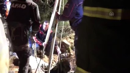 Kaçak Defineciler Kazdıkları Kuyuda Mahsur Kaldı (2)