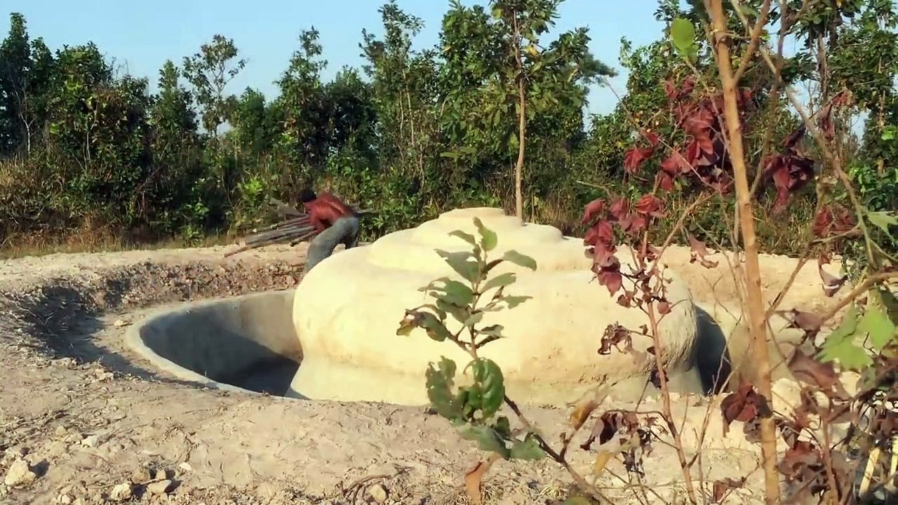 Unbelievable! Build Swimming Pool Around Secrete Underground Snail House