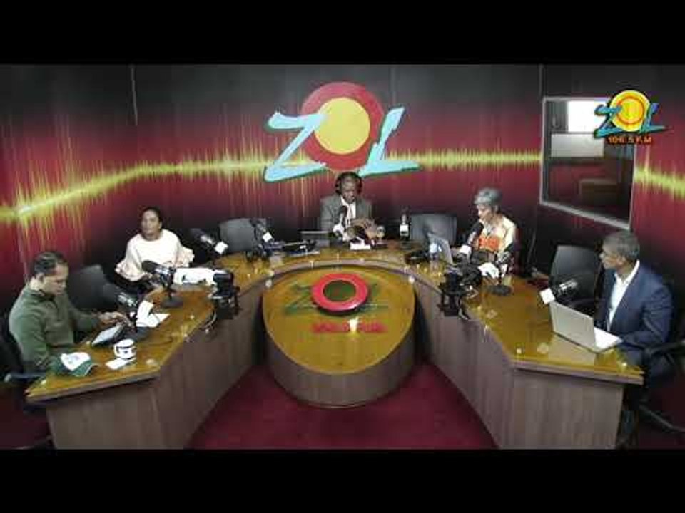 Llamadas de los Oyentes comentan sobre el transito en Santo Domingo