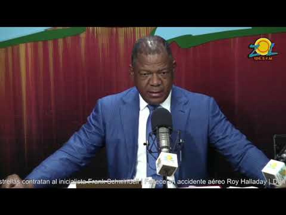 Julio Martinez Pozo comenta "Aclaremos bien que es lo que pasa con los equipos de la JCE"