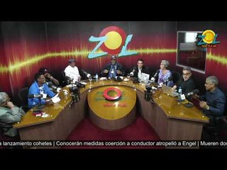 Martin Haina con su corito a nivel político "Viejo año brindare"