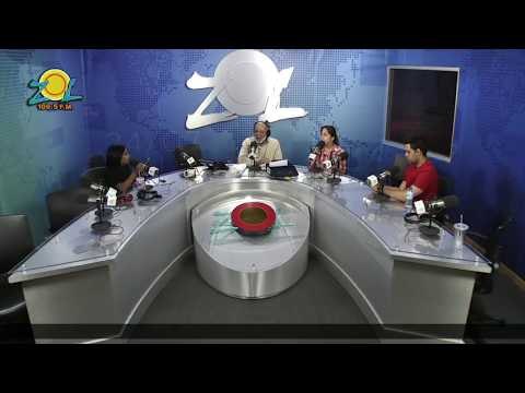 Sacerdotes que están buenos en las redes sociales en Elmismogolpe