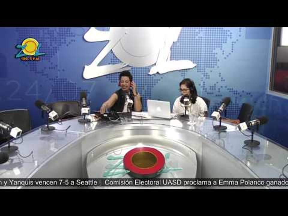 Comentando canciones románticas de TBT en #SoloParaMujeres