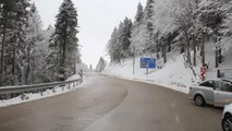 Uludağ'ın Ziyaretçilerine Baharda Kar Sürprizi