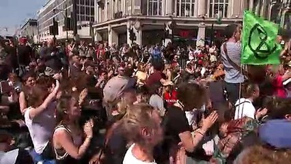 Actress Emma Thompson joins London climate protest