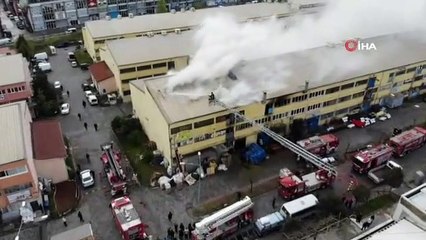 Başakşehir'de sanayi sitesindeki 2 iş yeri yandı