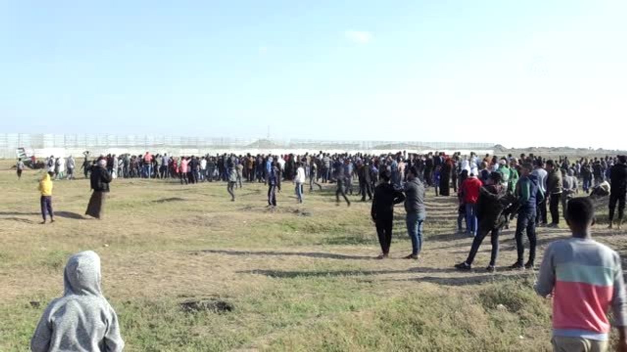 İsrail Askerleri Gazze Sınırında 20 Filistinliy...