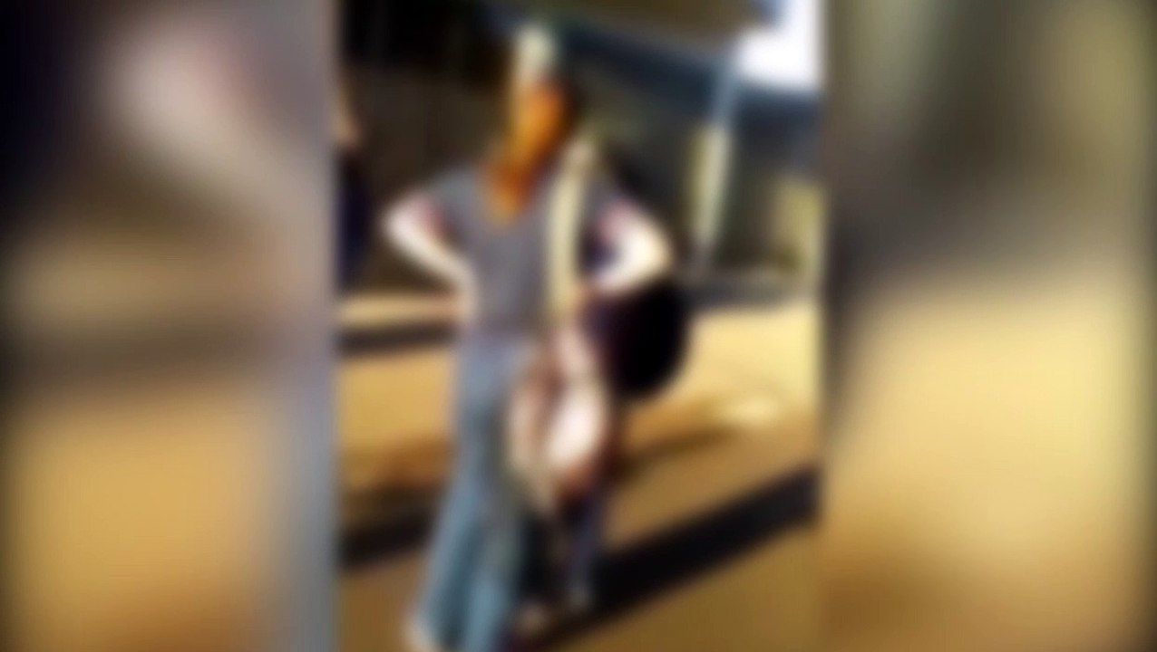 Vídeo mostra briga entre adolescentes perto de colégio em Guaraniaçu