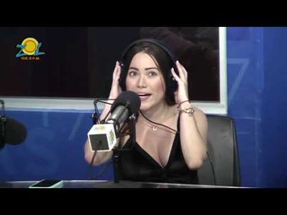 Michelle Marin escritora sexy presenta su libro "Olor a Sal" en Elmismo