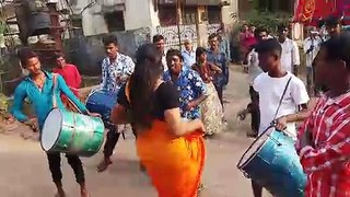 Durga thinemar dance