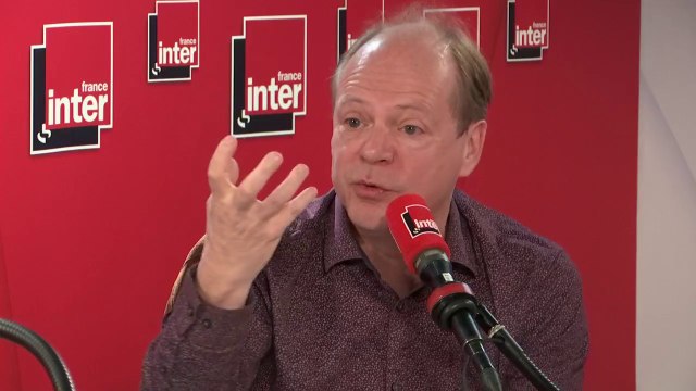 Patrick Boucheron : Une cathédrale c'est un lieu non seulement de capitalisation de la richesse et de la puissance, mais aussi de politisation du débat : comment construire la cathédrale, pour qui, pour quoi ? C'est toujours une question politique !
