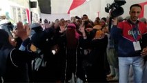 رقص وتجمعات حاشدة أمام لجنة سيزا نبراوي في التجمع الخامس