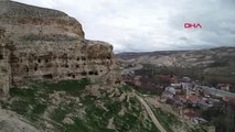 Sivas 4 Bin Yıllık 'Hitit' Apartmanları Hayranlık Uyandırıyor