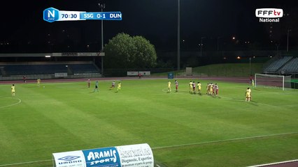 Coup franc repoussé par la défense