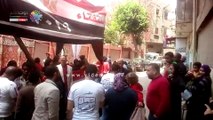عمرو أديب يدلى بصوته في الاستفتاء بعابدين