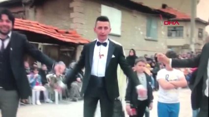 Kütahya Fanatik Damat, Düğünden Çıkıp Maç İzlemeye Gitti