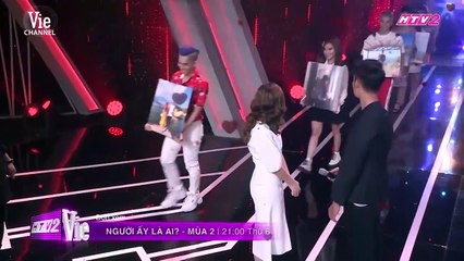 Các cố vấn rưng rưng với màn cầu hôn bất ngờ