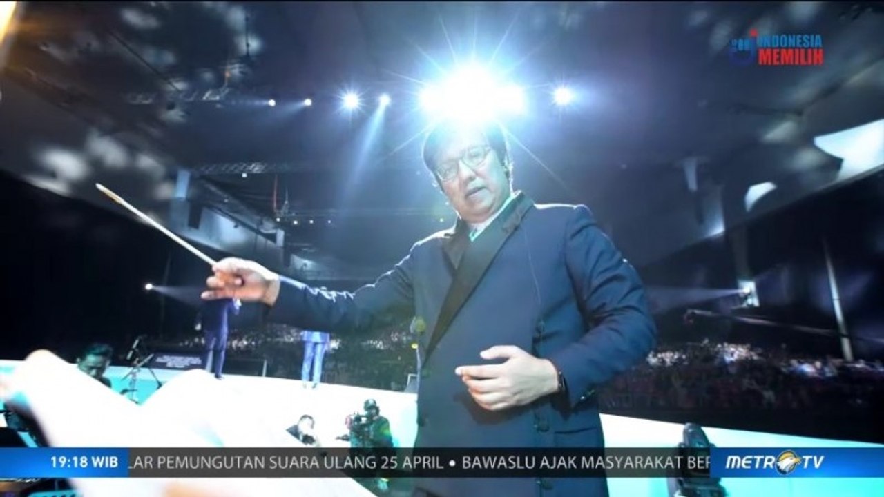 Konser <i>Salute</i> Erwin Gutawa untuk Dewiq (2)