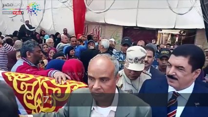 محافظ القليوبية يتفقد لجان الاستفتاء والأهلى يهتوف تحيا مصر