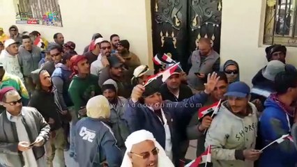 قبائل النجيلة بمطروح تحتشد أمام لجان استفتاء الدستور