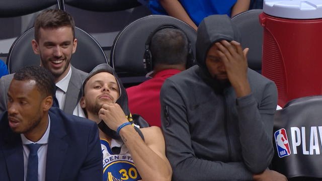 لقطة: كرة سلّة: كيفين دورانت يتصدى لكرة لاعب كليبرز جيلجيوس ألكسندر