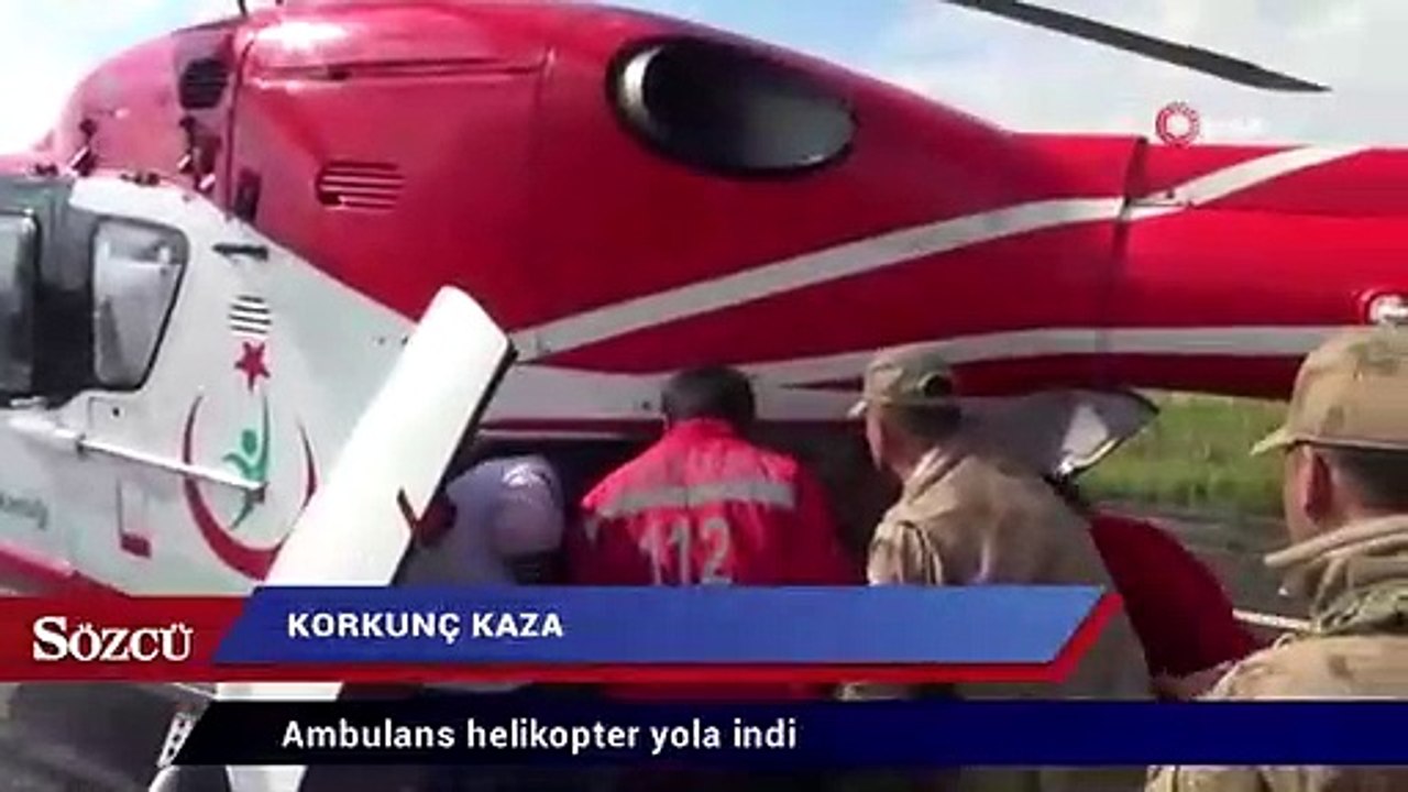 Ambulans helikopter yola indi! Korkunç kaza